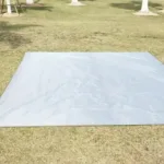 Shtresë waterproof për poshtë çadrës së kampingut.